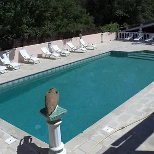 Hotel La Cadière, Lauris